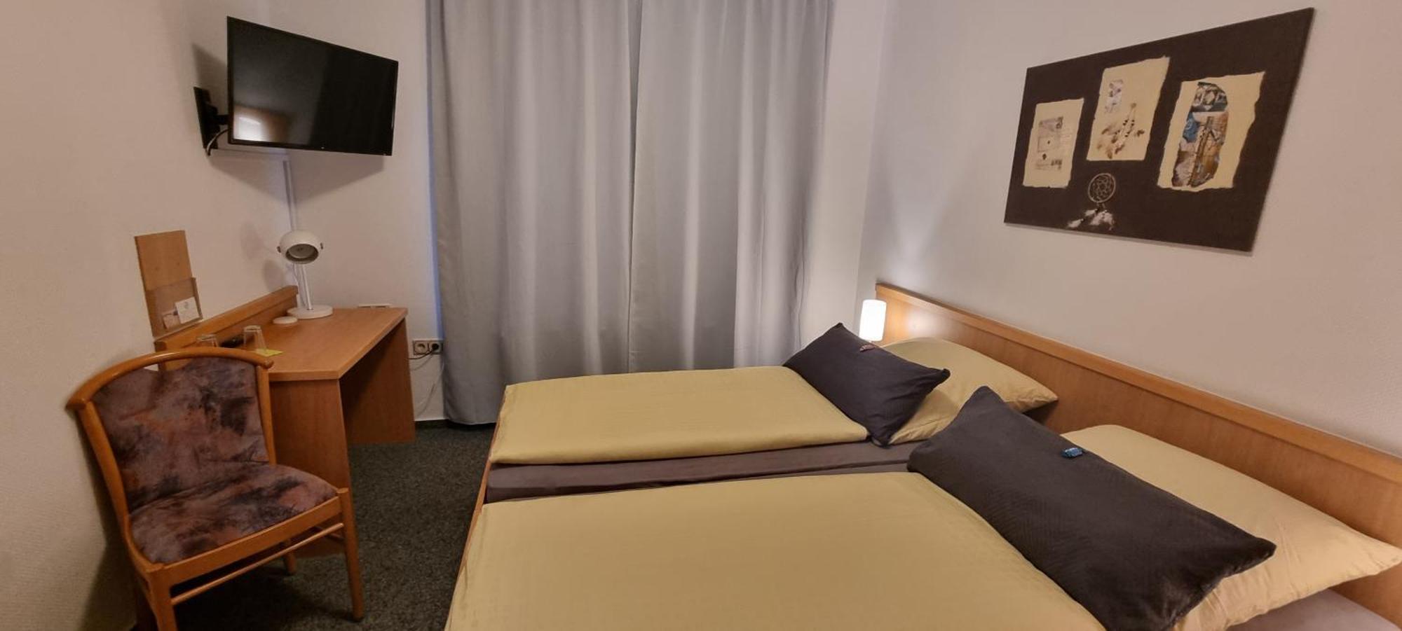 זארשטדט Hotel Alt Oesselse חדר תמונה